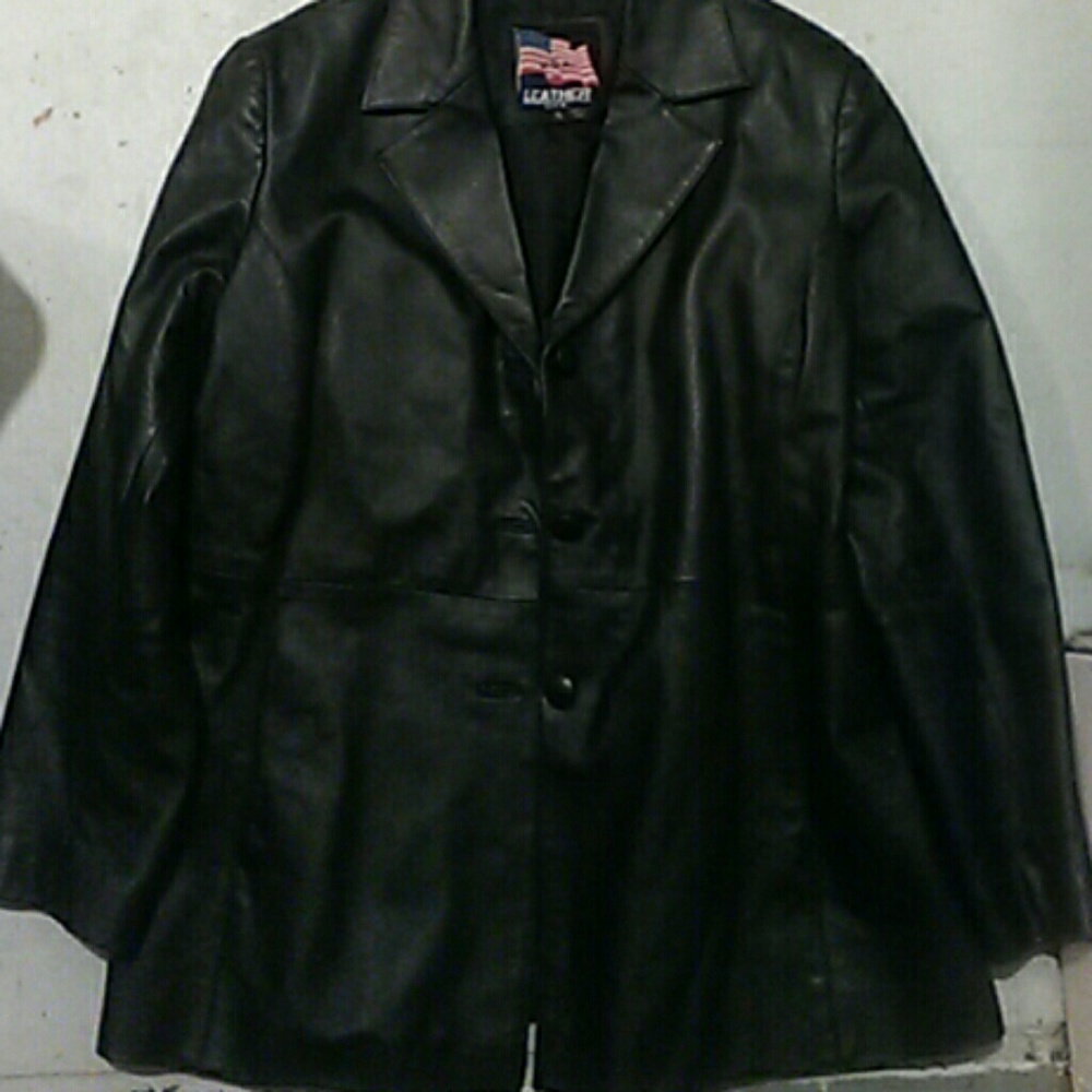 LEATHER JACKET 100% GENUINE SIZE XL